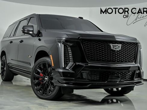 Used 2026 Cadillac Escalade ESV V AWD/4WD image 1