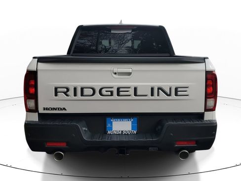 New 2026 Honda Ridgeline Black Edition image 6