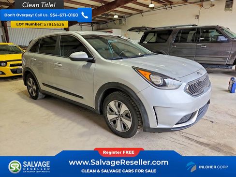 Used 2017 Kia Niro FE FWD image 5