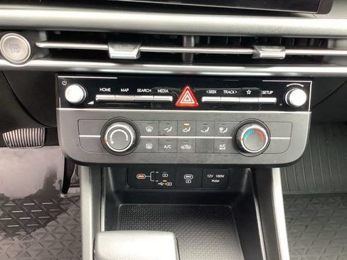 Certified 2026 Hyundai Santa Cruz SE FWD image 32