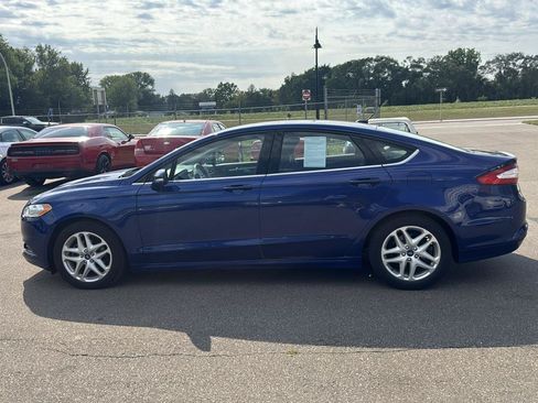 Used 2013 Ford Fusion SE FWD image 8