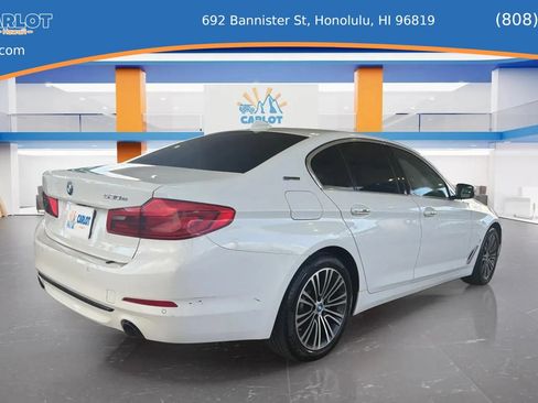 Used 2018 BMW 530e RWD image 15