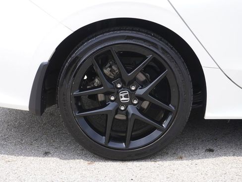 Used 2024 Honda Civic Sport image 12