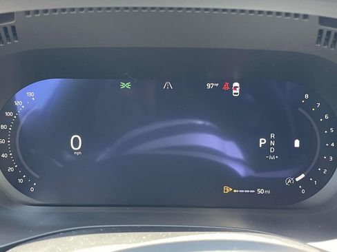 New 2026 Volvo XC60 B5 Plus w/ Protection Package Premier image 17