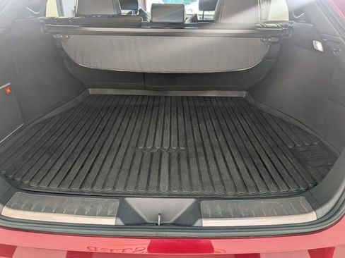 Used 2023 Toyota Venza Limited AWD/4WD image 28