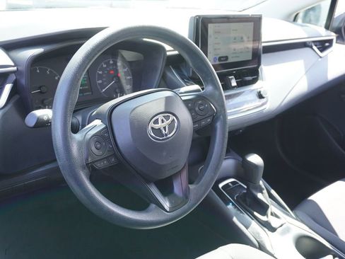 Used 2024 Toyota Corolla LE FWD image 7