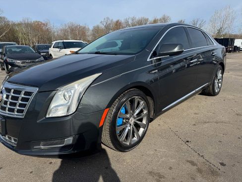 Used 2014 Cadillac XTS FWD image 9