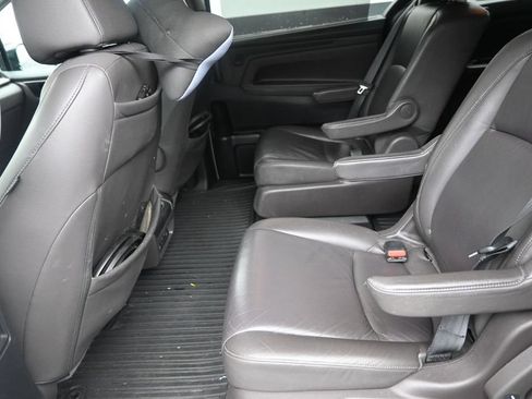 Used 2018 Honda Odyssey Elite image 13