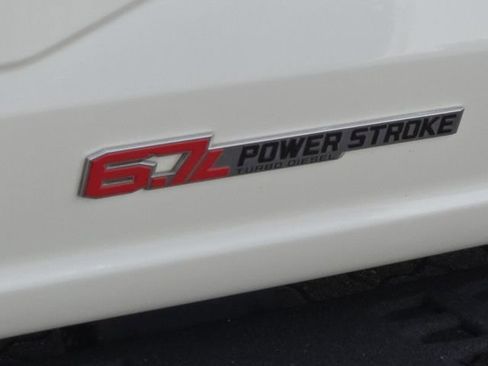 Used 2023 Ford F350 Lariat w/ Lariat Ultimate Package image 12