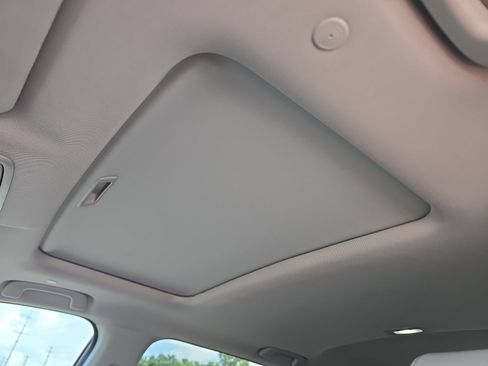 Used 2025 Honda CR-V EX-L image 17