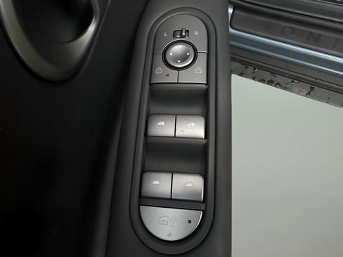 Certified 2026 Hyundai Ioniq 5 SEL RWD image 14