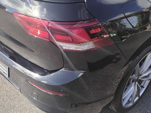 Used 2024 Volkswagen Golf R image 9