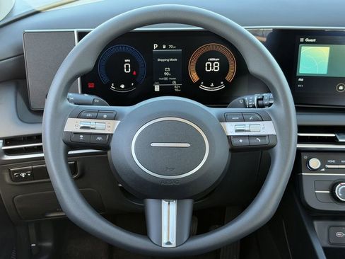 New 2026 Hyundai Tucson SE image 13