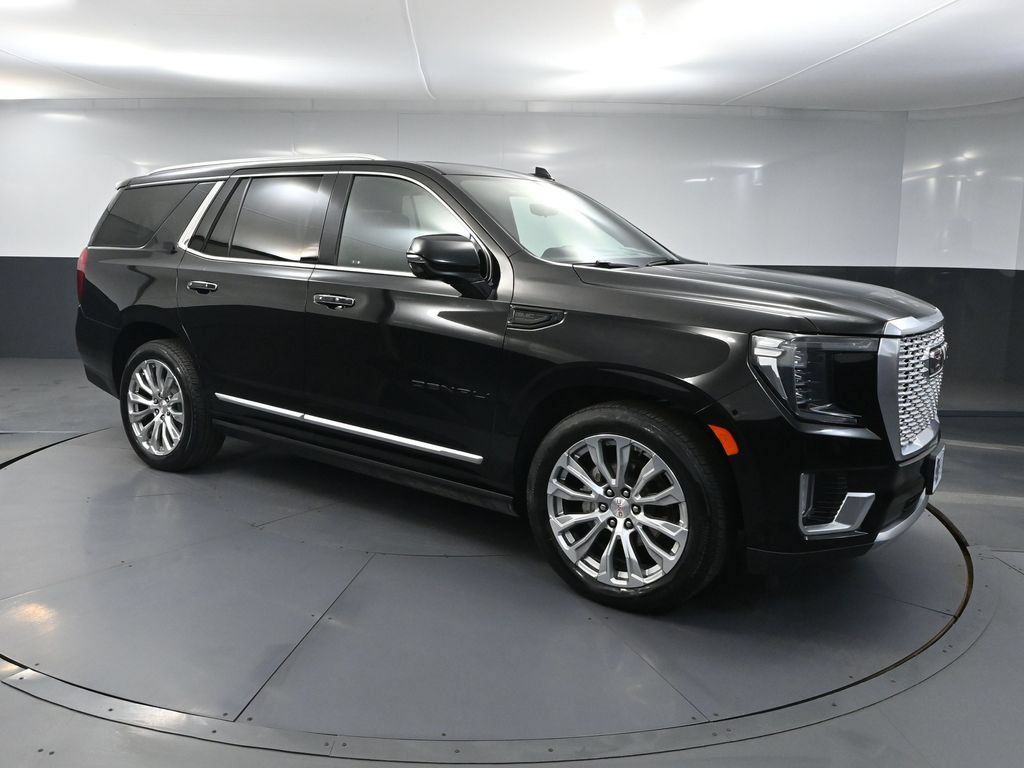 Used 2024 GMC Yukon Denali w/ Denali Reserve Package AWD/4WD image 1