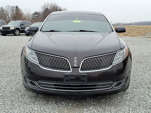 Used 2013 Lincoln MKS image 3