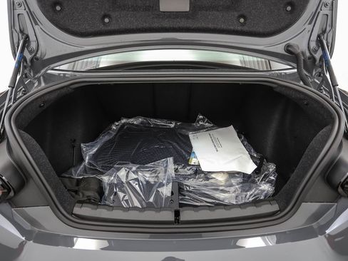 New 2026 BMW M2 w/ Carbon Package RWD image 21