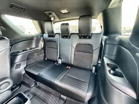 Used 2023 Nissan Pathfinder Rock Creek AWD/4WD image 23