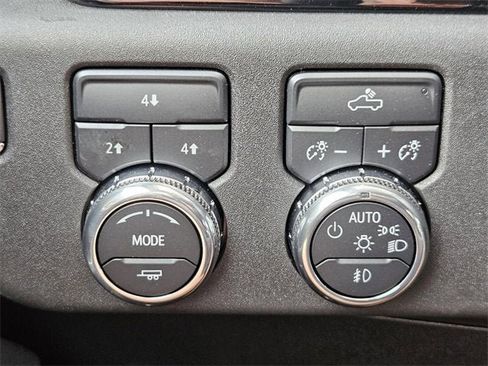 New 2026 GMC Sierra 2500 SLE w/ SLE Value Package; image 21