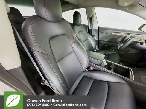 Used 2022 Tesla Model 3 Long Range AWD/4WD image 26