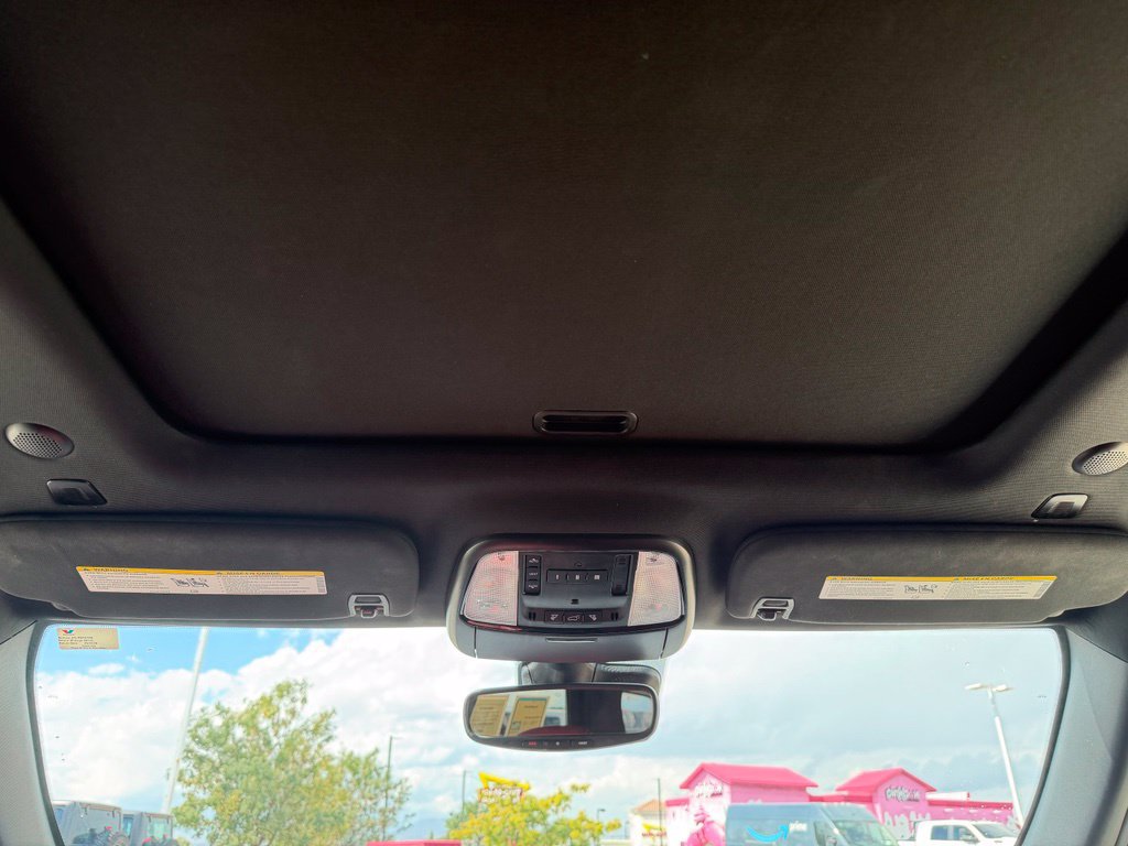 Used 2022 Dodge Durango SRT w/ Technology Group AWD/4WD image 19