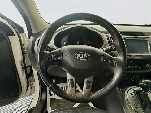 Used 2016 Kia Sportage EX w/ EX Premium Package image 11