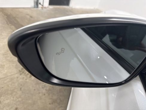 Certified 2023 Honda Accord EX-L image 9