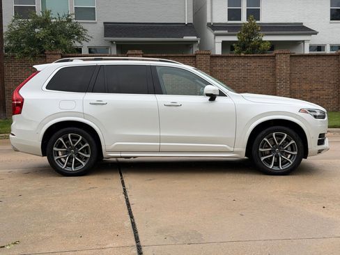 Used 2019 Volvo XC90 T6 Momentum w/ Advanced Package AWD/4WD image 13