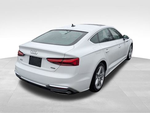 Used 2021 Audi A5 2.0T Premium image 9