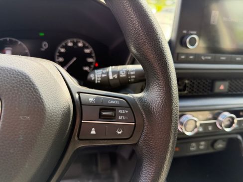 Used 2023 Honda CR-V EX image 21