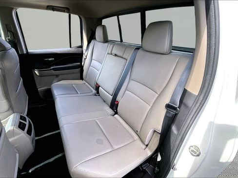 Used 2019 Honda Ridgeline RTL-E image 18