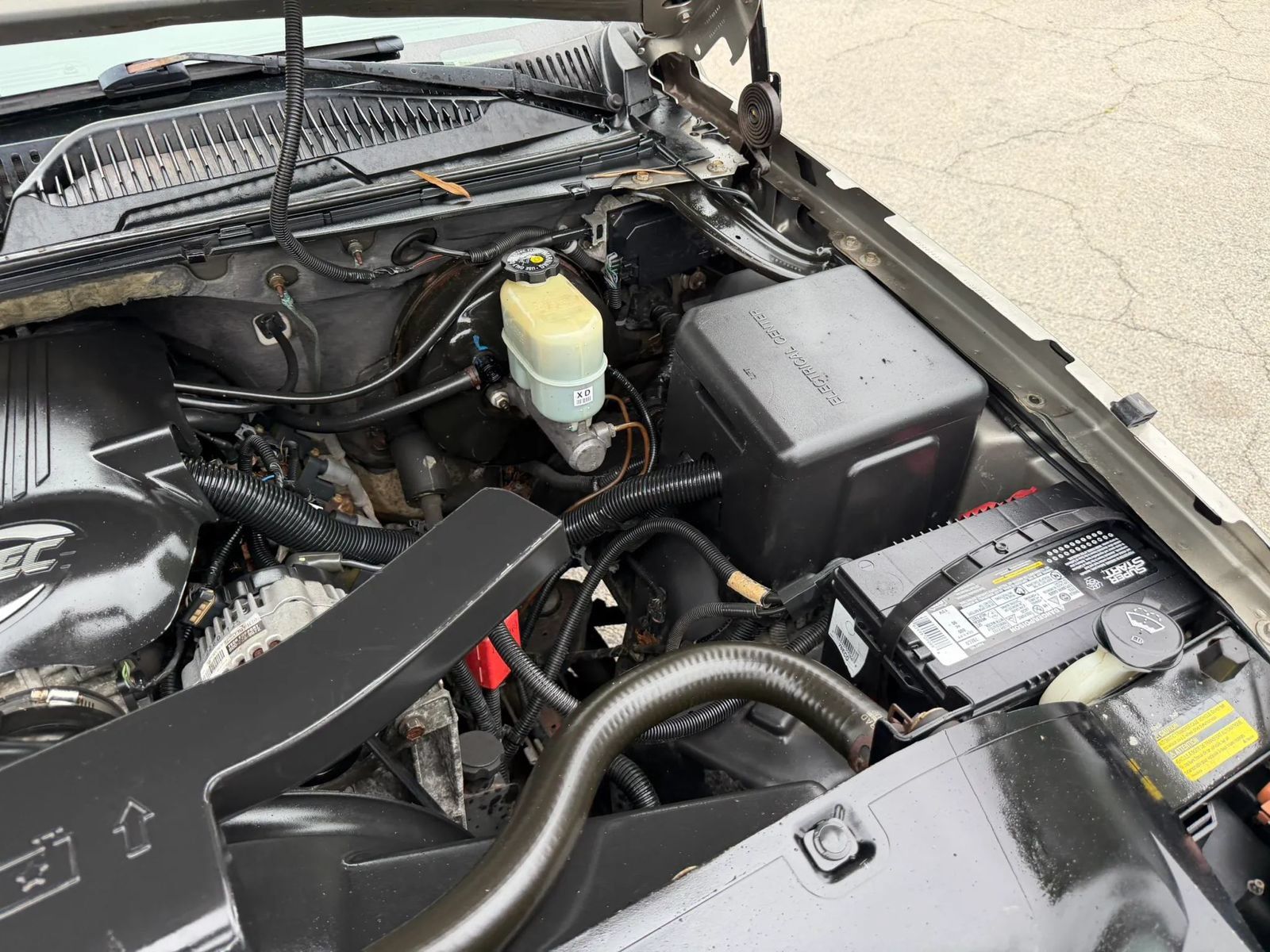 Used 2002 Chevrolet Avalanche 4x4 w/ Off-Road Suspension Pkg image 32