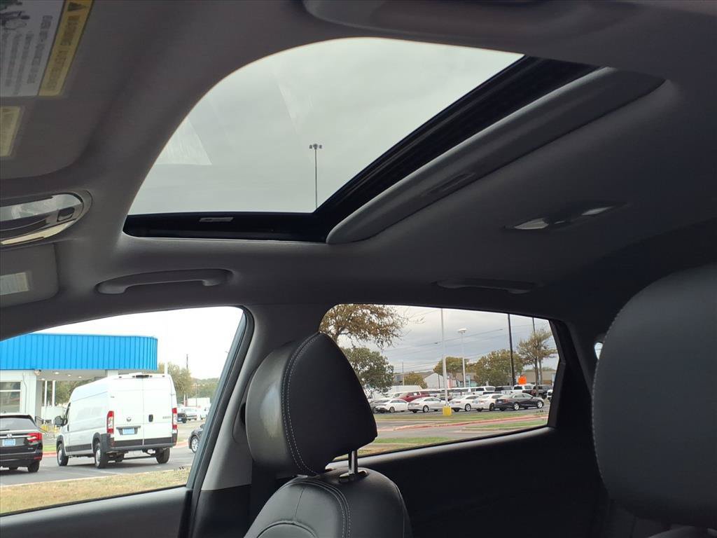 Used 2020 Hyundai Kona Limited FWD image 20