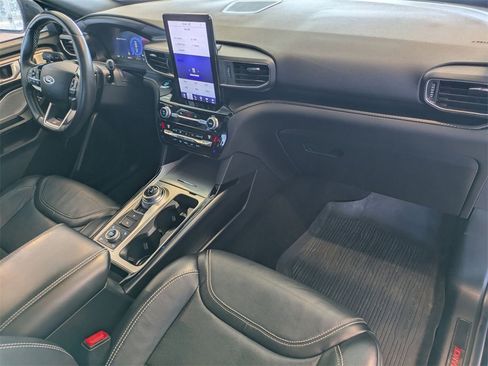 Used 2021 Ford Explorer ST w/ ST Street Pack image 23