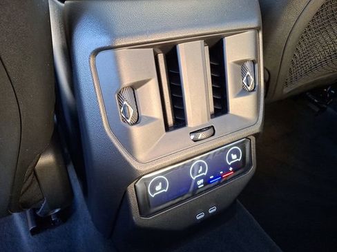 Certified 2025 BMW X3 xDrive30i w/ Convenience Package image 11