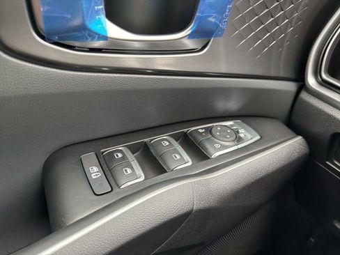 New 2026 Kia Sorento S AWD/4WD image 24