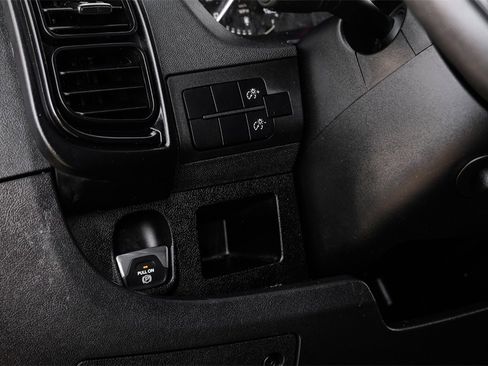 Used 2023 RAM ProMaster 2500 image 24