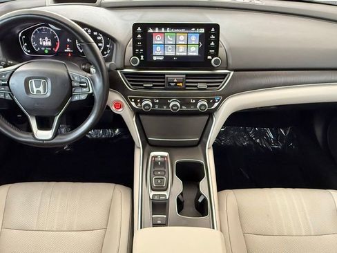 Used 2021 Honda Accord Touring image 19