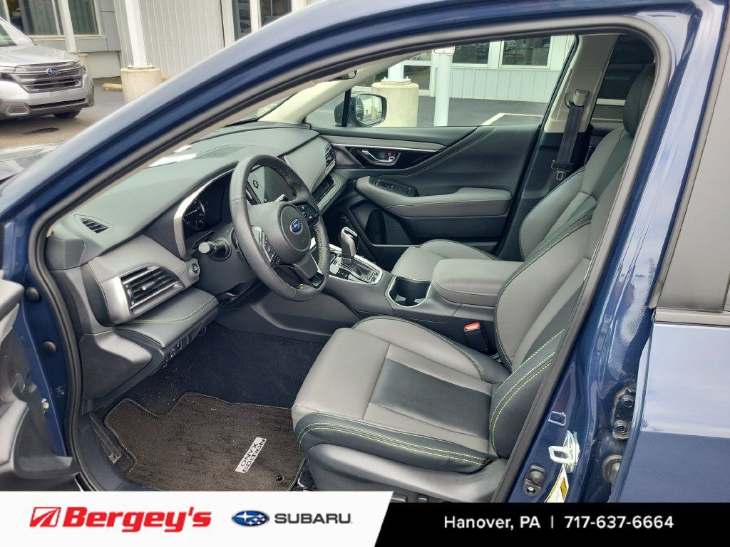 Used 2024 Subaru Outback Onyx Edition AWD/4WD image 9