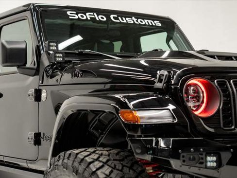 Used 2026 Jeep Wrangler Unlimited Sport image 13