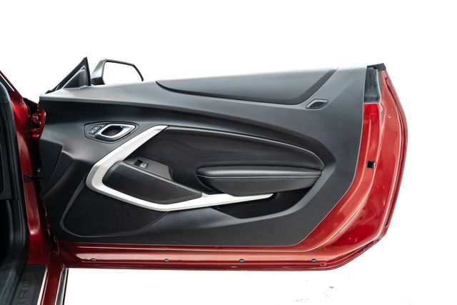 Used 2017 Chevrolet Camaro SS RWD image 21