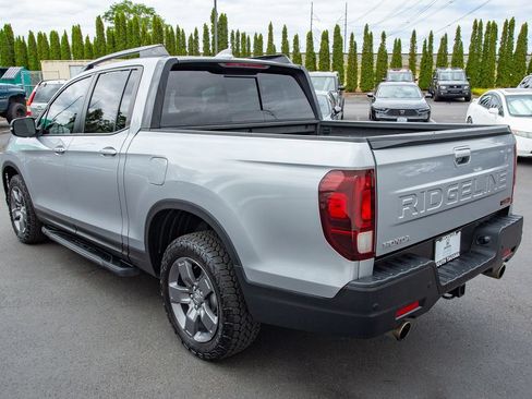 Certified 2024 Honda Ridgeline TrailSport image 10