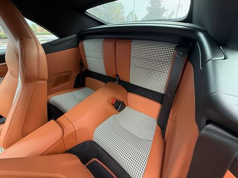 Certified 2024 Porsche 911 Carrera RWD image 9