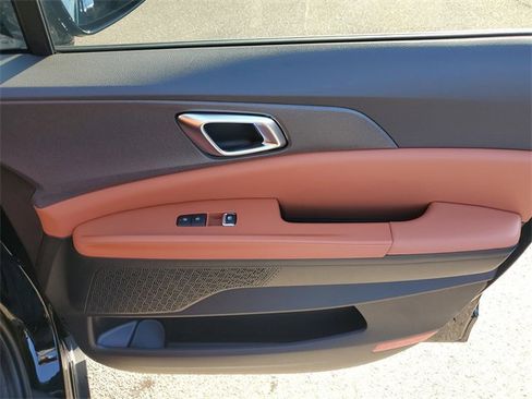 New 2026 Kia Carnival EX image 10