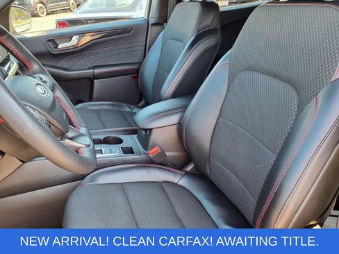 Certified 2023 Ford Escape ST-Line w/ Tech Pack #1 AWD/4WD image 3