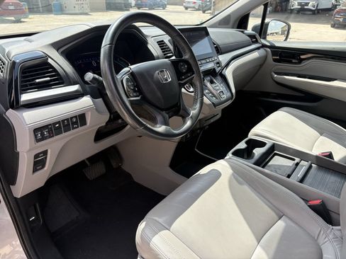 Used 2022 Honda Odyssey Touring image 13