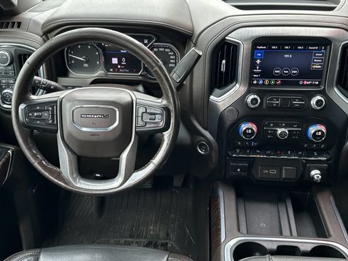 Used 2020 GMC Sierra 3500 Denali w/ Denali Ultimate Package AWD/4WD image 13
