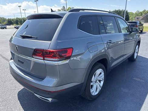 Used 2021 Volkswagen Atlas SE FWD image 6