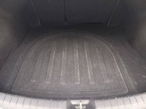 Used 2017 Hyundai Elantra SE FWD image 27