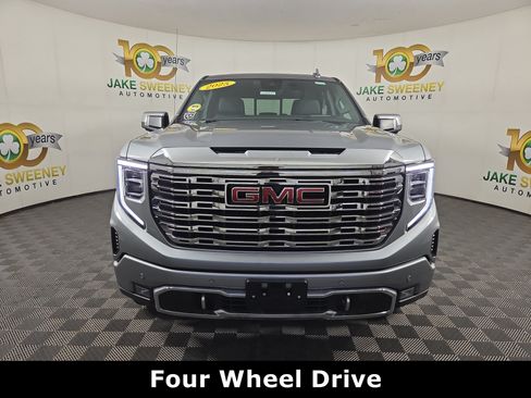 Used 2025 GMC Sierra 1500 Denali AWD/4WD image 2