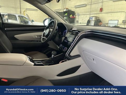 Used 2022 Hyundai Tucson SEL FWD image 13